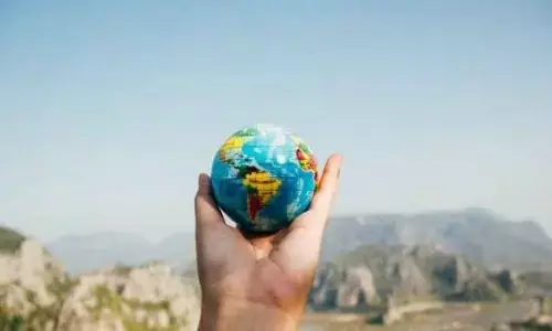 पृथ्वी दिवस 22 अप्रैल पर विशेष:  हम बचायेंगे तभी बचेगी धरती  - ज्ञानेन्द्र रावत