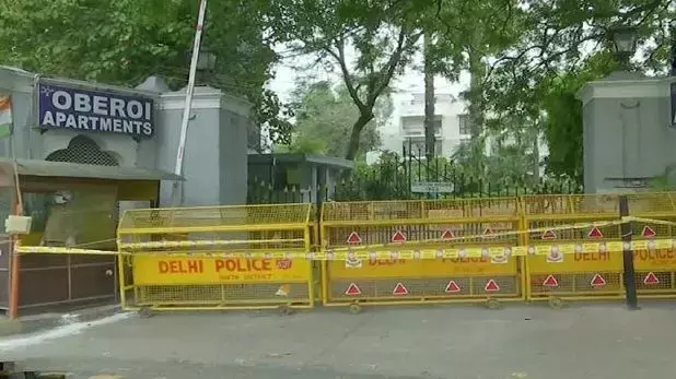 Coronavirus: दिल्ली के ओबेरॉय अपार्टमेंट के एक ही घर में मिले 8 कोरोना पॉजिटिव