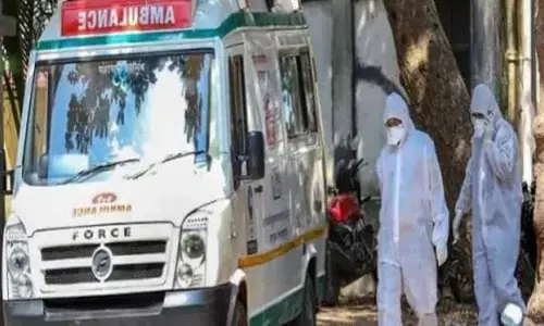 मुंबई में कोरोना से 3 दिन में तीसरे पुलिसकर्मी की मौत, अब हेड कॉन्स्टेबल ने तोड़ा दम मुंबई में कोरोना से 3 दिन में तीसरे पुलिसकर्मी की मौत, अब हेड कॉन्स्टेबल ने तोड़ा दम