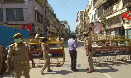 Coronavirus: कल पूरी तरह बंद रहेगा वाराणसी, न खुलेगी कोई दुकान और न ही मंडी