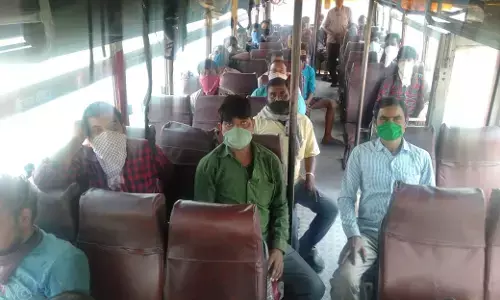 विधायक लीना तिवारी के चलते महाराष्ट्र से पैदल आ रहें सैकड़ों मजदूर बस सें पहुँचेगें मड़ियाहूँ