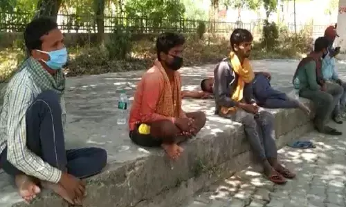 दिल्ली से साइकिल पर सवार होकर बिहार जा रहे मजदूर की शाहजहांपुर में मौत दिल्ली से साइकिल पर सवार होकर बिहार जा रहे मजदूर की शाहजहांपुर में मौत