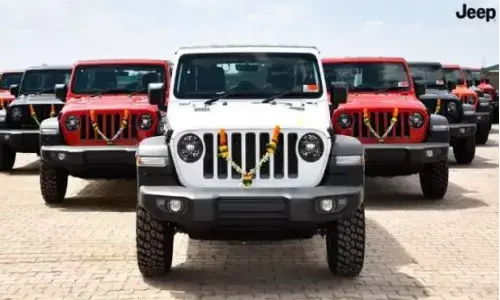 Jeep की टच फ्री बिक्री शुरू, टेस्ट ड्राइव के लिए दरवाजे पर मिलेगी कार Jeep की टच फ्री बिक्री शुरू, टेस्ट ड्राइव के लिए दरवाजे पर मिलेगी कार