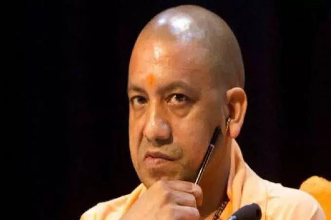यूपी में आज से बसें ग्रीन जोन में संचालित होंगी: योगी सरकार यूपी में आज से बसें ग्रीन जोन में संचालित होंगी: योगी सरकार