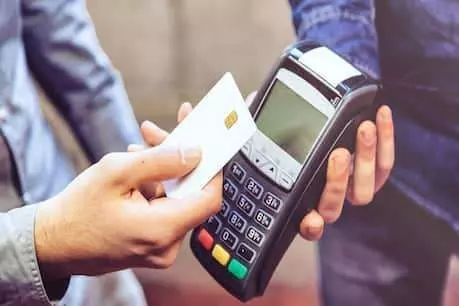अब ATM की जगह अपने पड़ोस के दुकानदार से ले सकते हैं कैश, RBI ने जारी किए नए नियम