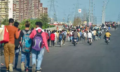 RTI में खुलासा, सरकार को नहीं पता लॉकडाउन में फंसे हैं कितने मजदूर RTI में खुलासा, सरकार को नहीं पता लॉकडाउन में फंसे हैं कितने मजदूर