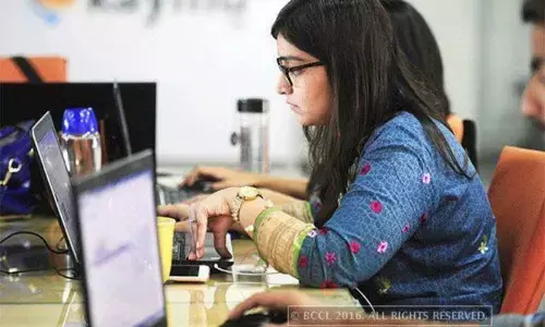 बड़े संकट की ओर बढ़ रही भारतीय अर्थव्यवस्था, अन्य देशों के मुकाबले सबसे ज्यादा मुसीबत में बड़े संकट की ओर बढ़ रही भारतीय अर्थव्यवस्था, अन्य देशों के मुकाबले सबसे ज्यादा मुसीबत में