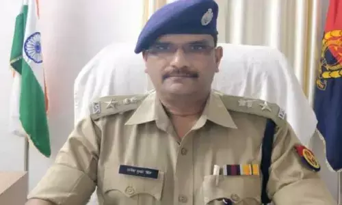 नोएडा में फर्जी कॉल सेंटर का खुलासा, सात लोग गिरफ्तार