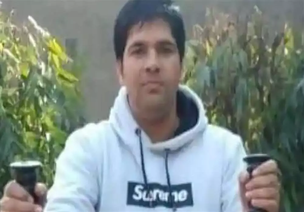 दिल्ली पुलिस के दिवंगत कांस्टेबल अमित की पत्नी और बेटा भी कोरोना संक्रमित दिल्ली पुलिस के दिवंगत कांस्टेबल अमित की पत्नी और बेटा भी कोरोना संक्रमित