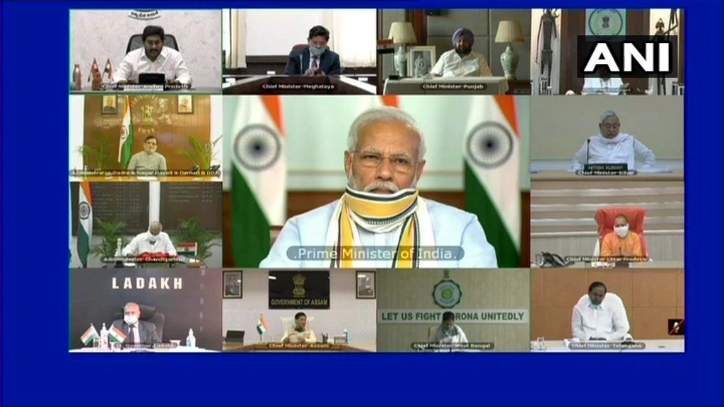 कोरोना पर PM मोदी की बैठक जारी, चार राज्य लॉकडाउन बढ़ाने के पक्ष में, विरोध में गुजरात कोरोना पर PM मोदी की बैठक जारी, चार राज्य लॉकडाउन बढ़ाने के पक्ष में, विरोध में गुजरात