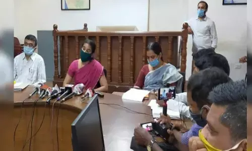 Big Breaking : मंगलुरु हवाईअड्डे पर दुबई से आये 20 यात्री कोरोना पॉजिटिव Big Breaking : मंगलुरु हवाईअड्डे पर दुबई से आये 20 यात्री कोरोना पॉजिटिव