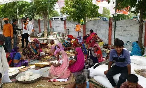 अखबारों में सुप्रीम कोर्ट की तीन प्रमुख खबरें, वैसे तो मैं शराब नहीं पीता ना बिहार जाने वाला हूं, फिर भी ... अखबारों में सुप्रीम कोर्ट की तीन प्रमुख खबरें, वैसे तो मैं शराब नहीं पीता ना बिहार जाने वाला हूं, फिर भी ...