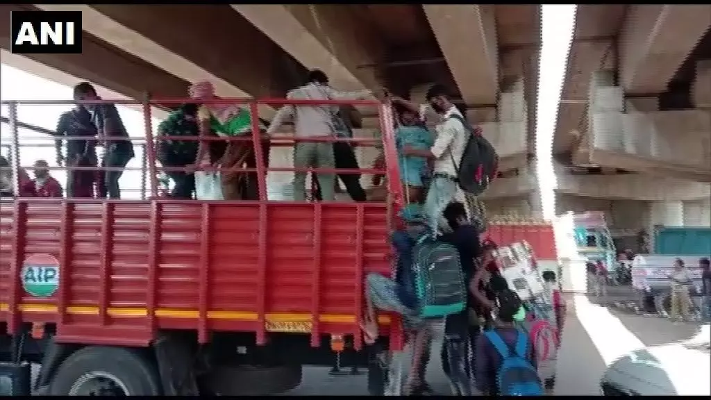 मुंबई से आ रहे  किशनगंज प्रवासी मजदूरों के ट्रक ड्राईवर ने बताई हकीकत, साथ दिन चलने के वावजूद भी मौके पर नहीं पहुंचे