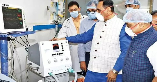 पीएम केयर्स पर तीन अलग-अलग बड़ी खबरें! पीएम केयर्स पर तीन अलग-अलग बड़ी खबरें!