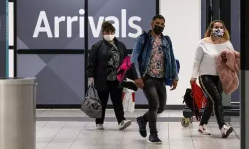 दुबई की 70% कंपनियाँ अगले 6 महीने में हो सकती हैं बंद: सर्वे दुबई की 70% कंपनियाँ अगले 6 महीने में हो सकती हैं बंद: सर्वे