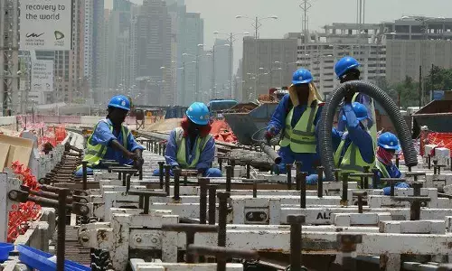 गहलोत सरकार का बड़ा फैसला: वापस लिया एक महीना पुराना आदेश, श्रमिकों में दौड़ी ख़ुशी की लहर गहलोत सरकार का बड़ा फैसला: वापस लिया एक महीना पुराना आदेश, श्रमिकों में दौड़ी ख़ुशी की लहर