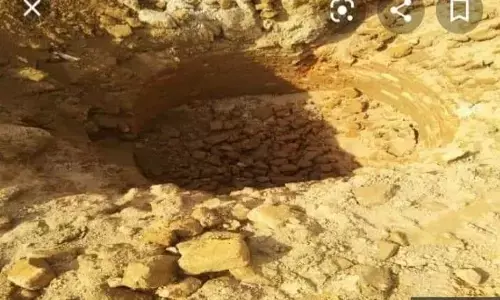 बाबरी मस्जिद के नीचे क्या था ? बाबरी मस्जिद के नीचे क्या था ?