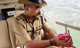 рдпреВрдкреА рдореЗрдВ рджрд╕ рдЖрдИрдкреАрдПрд╕ рдмрджрд▓реЗ , рдкреНрд░рд╢рд╛рдВрдд рдХреБрдорд╛рд░ рдмрдиреЗ рдирдП рдПрдбреАрдЬреА рдХрд╛рдиреВрди рд╡реНрдпрд╡рд╕реНрдерд╛ рдпреВрдкреА рдореЗрдВ рджрд╕ рдЖрдИрдкреАрдПрд╕ рдмрджрд▓реЗ , рдкреНрд░рд╢рд╛рдВрдд рдХреБрдорд╛рд░ рдмрдиреЗ рдирдП рдПрдбреАрдЬреА рдХрд╛рдиреВрди рд╡реНрдпрд╡рд╕реНрдерд╛