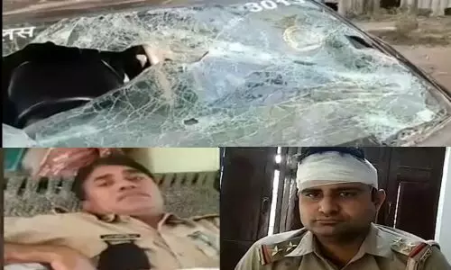 शामली में जिला बदर गोकश को पकड़ने गई पुलिस टीम पर किया सैकड़ों लोगों ने हमला