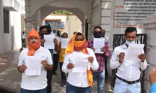 भाजपा नेता की हत्या के बाद पुत्र ने लगायी अपने परिवार के रक्षा की गुहार