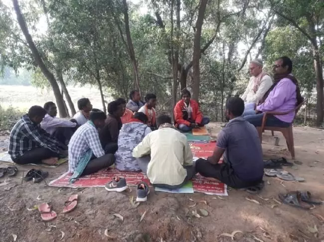 जनहित के मुद्दे उठाना काम नहीं है? जनहित नहीं है? जनहित के मुद्दे उठाना काम नहीं है? जनहित नहीं है?