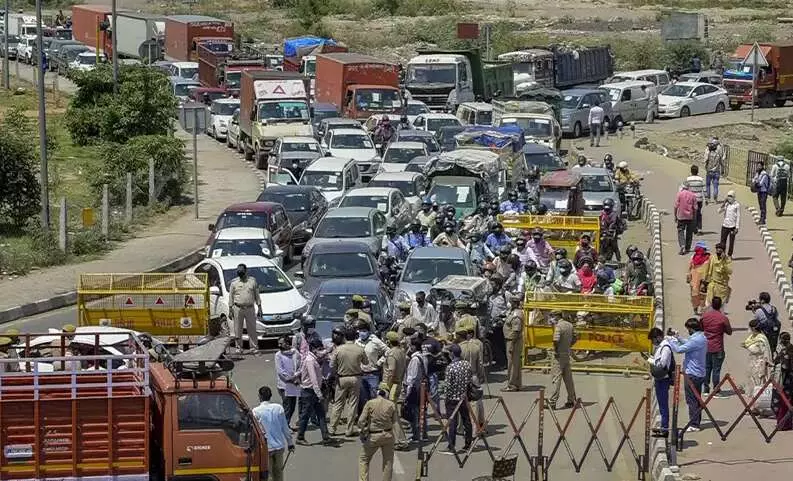 Corona : गुड़गांव, नोएडा, गाजियाबाद और फरीदाबाद... दिल्ली से क्यों डर रहे सारे पड़ोसी Corona : गुड़गांव, नोएडा, गाजियाबाद और फरीदाबाद... दिल्ली से क्यों डर रहे सारे पड़ोसी