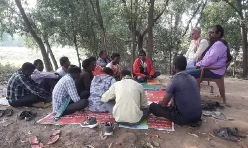 जनहित के मुद्दे उठाना काम नहीं है? जनहित नहीं है? जनहित के मुद्दे उठाना काम नहीं है? जनहित नहीं है?