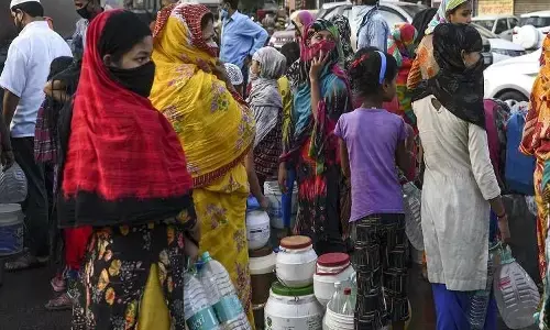 दो बड़ी समस्या से जूझ रही है दिल्ली उधर मीनाक्षी लेखी ने खोली ये पोल