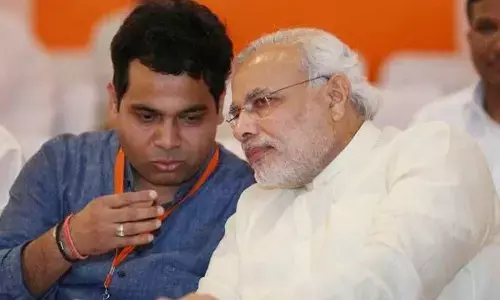 मोदी 2.0 : कर्म, कर्तव्य और सफलता का एक और साल मोदी 2.0 : कर्म, कर्तव्य और सफलता का एक और साल