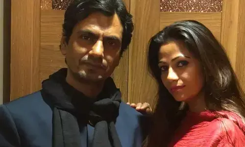 नवाजुद्दीन की भतीजी ने चाचा पर लगाए संगीन इल्ज़ाम, फिर बीवी आलिया ने बोल दी ये बात! नवाजुद्दीन की भतीजी ने चाचा पर लगाए संगीन इल्ज़ाम, फिर बीवी आलिया ने बोल दी ये बात!