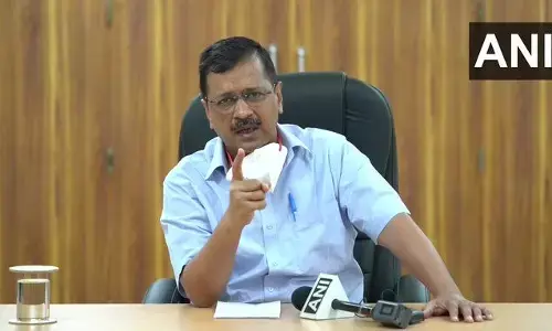 अस्पतालों पर CM केजरीवाल हुए सख्त, कहा- कोरोना के मरीजों का इलाज करने से अस्पताल इनकार नहीं कर सकते हैं अस्पतालों पर CM केजरीवाल हुए सख्त, कहा- कोरोना के मरीजों का इलाज करने से अस्पताल इनकार नहीं कर सकते हैं