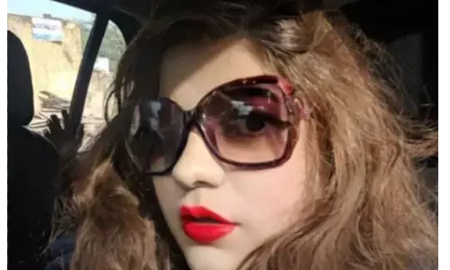 सपा नेत्री रोली तिवारी को इस सपा नेता ने दी अश्लील गालियाँ, रोली ने फेसबुक पर दिया ये जबाब सपा नेत्री रोली तिवारी को इस सपा नेता ने दी अश्लील गालियाँ, रोली ने फेसबुक पर दिया ये जबाब