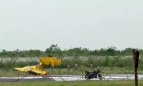 ओडिशा के ढेकनाल में सुबह एक ट्रेनर एयरक्रॉफ्ट क्रैश, 2 ट्रेनी पायलट की मौत
