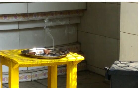 बिजनौर में नियम और कानून के साथ खुले धार्मिक स्थल बिजनौर में नियम और कानून के साथ खुले धार्मिक स्थल