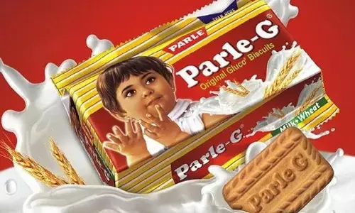 लॉकडाउन में लोगों ने खरीदे इतने Parle-G कि टूट गया 82 साल का रिकॉर्ड लॉकडाउन में लोगों ने खरीदे इतने Parle-G कि टूट गया 82 साल का रिकॉर्ड