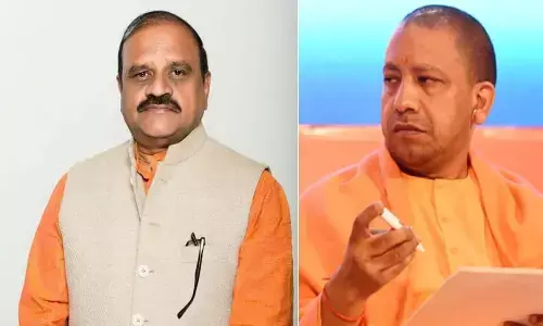 योगी सरकार में अफसरों की मनमानी से खफा BJP सांसद बोले- 30 साल की राजनीति में ऐसी बेबसी नहीं देखी