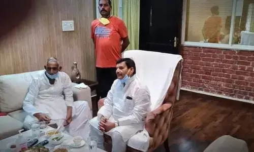 समाजवादी पार्टी के नेता और पूर्व मंत्री व विधायक पारस नाथ यादव का निधन, सीएम योगी ने जताया शोक समाजवादी पार्टी के नेता और पूर्व मंत्री व विधायक पारस नाथ यादव का निधन, सीएम योगी ने जताया शोक