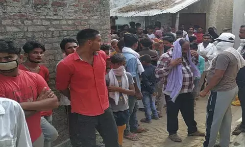 बाराबंकी: मासूम बेटी की हत्या कर, मां का किया रेप, मौत बाराबंकी: मासूम बेटी की हत्या कर, मां का किया रेप, मौत