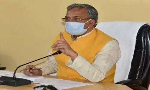 उत्तराखंड के CM त्रिवेंद्र सिंह रावत के डॉक्टर कोरोना संक्रमित, मचा हड़कंप उत्तराखंड के CM त्रिवेंद्र सिंह रावत के डॉक्टर कोरोना संक्रमित, मचा हड़कंप