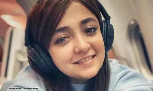 рд╕реЛрдиреВ рдирд┐рдЧрдо рдХреЗ рдмрд╛рдж рдореЛрдирд╛рд▓реА рдард╛рдХреБрд░ рдиреЗ рдХрд╣рд╛- рдореНрдпреВрдЬрд┐рдХ рдЗрдВрдбрд╕реНрдЯреНрд░реА рдореЗрдВ рдиреЗрдкреЛрдЯрд┐рдЬреНрдо рдирд╣реАрдВ, рдЪрд▓рддреА рд╣реИ рдЧреБрдВрдбрд╛рдЧрд░реНрджреА рд╕реЛрдиреВ рдирд┐рдЧрдо рдХреЗ рдмрд╛рдж рдореЛрдирд╛рд▓реА рдард╛рдХреБрд░ рдиреЗ рдХрд╣рд╛- рдореНрдпреВрдЬрд┐рдХ рдЗрдВрдбрд╕реНрдЯреНрд░реА рдореЗрдВ рдиреЗрдкреЛрдЯрд┐рдЬреНрдо рдирд╣реАрдВ, рдЪрд▓рддреА рд╣реИ рдЧреБрдВрдбрд╛рдЧрд░реНрджреА