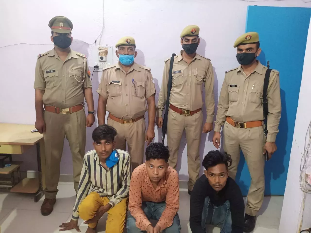 इटावा पुलिस का बड़ा खुलासा, अज्ञात मिले शव की 48 घंटों में पहचान कर 3 अभियुक्तों को किया गिरफ्तार