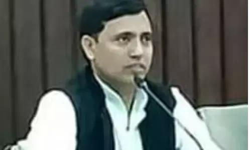 बीजेपी विपक्ष में हो तो डीजल पेट्रोल की कीमतों पर बैलगाड़ी और साईकिल यात्रा निकालती है लेकिन सत्ता में आने के बाद क्यों भूल जाती है - आज़म खान बीजेपी विपक्ष में हो तो डीजल पेट्रोल की कीमतों पर बैलगाड़ी और साईकिल यात्रा निकालती है लेकिन सत्ता में आने के बाद क्यों भूल जाती है - आज़म खान