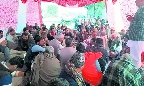 рдкреЗрдЯреНрд░реЛрд▓ рдбреАрдЬрд▓ рдХреА рдорд╣рдВрдЧрд╛рдИ рди рдорд╛рдирдиреЗ рд╡рд╛рд▓реЗ рд▓реЛрдЧ рдпреЗ рдХрд╛рдо рдХрд░рдХреЗ рджрд┐рдЦрд╛рдПрдБ, рддреЛ рдорд╛рдиреА рдЬрд╛рдпреЗрдЧреА рдЕрд╕рд▓реА рджреЗрд╢ рднрдХреНрддрд┐ рдкреЗрдЯреНрд░реЛрд▓ рдбреАрдЬрд▓ рдХреА рдорд╣рдВрдЧрд╛рдИ рди рдорд╛рдирдиреЗ рд╡рд╛рд▓реЗ рд▓реЛрдЧ рдпреЗ рдХрд╛рдо рдХрд░рдХреЗ рджрд┐рдЦрд╛рдПрдБ, рддреЛ рдорд╛рдиреА рдЬрд╛рдпреЗрдЧреА рдЕрд╕рд▓реА рджреЗрд╢ рднрдХреНрддрд┐