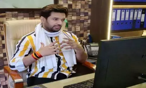 बिहार NDA में खटपट? चिराग पासवान के बयान से मची बिहार में सनसनी बिहार NDA में खटपट? चिराग पासवान के बयान से मची बिहार में सनसनी