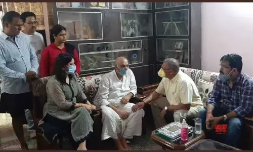 рдирд╛рдирд╛ рдкрд╛рдЯреЗрдХрд░ рдиреЗ рд╕реБрд╢рд╛рдВрдд рд╕рд┐рдВрд╣ рдХреЗ рдкрд┐рддрд╛рдЬреА рд╕реЗ рдореБрд▓рд╛рдХрд╛рдд рдФрд░ рднрд╛рд╡реБрдХ рд╣реЛрдХрд░ рдмреЛрд▓реЗ рдпреЗ рдмрд╛рдд рдирд╛рдирд╛ рдкрд╛рдЯреЗрдХрд░ рдиреЗ рд╕реБрд╢рд╛рдВрдд рд╕рд┐рдВрд╣ рдХреЗ рдкрд┐рддрд╛рдЬреА рд╕реЗ рдореБрд▓рд╛рдХрд╛рдд рдФрд░ рднрд╛рд╡реБрдХ рд╣реЛрдХрд░ рдмреЛрд▓реЗ рдпреЗ рдмрд╛рдд