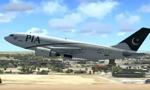 पाकिस्तान को करारा झटका, यूएई ने सभी फ्लाइट पर लगाई रोक, सामने आया चौंकाने वाला कारण