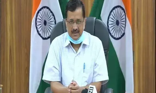 सीएम केजरीवाल ने दी कोरोना वारियर शहीद डॉ असीम गुप्ता के परिजनों को एक करोड़ रूपये की सहायता राशि