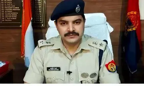 आईपीएस कलानिधि नैथानी ने बेलगाम इंस्पेक्टर पर कसा शिकंजा, गोरखपुर जैसा कांड होने से बचा वरना एक और व्यापारी की हो सकती थी हत्या! आईपीएस कलानिधि नैथानी ने बेलगाम इंस्पेक्टर पर कसा शिकंजा, गोरखपुर जैसा कांड होने से बचा वरना एक और व्यापारी की हो सकती थी हत्या!