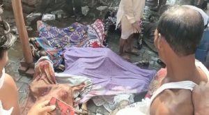 गाजियाबाद विस्फोट में सात की मौत, एसएसपी ने किया चौकी इंचार्ज सस्पेंड, डीएम ने दी मृतकों की दो दो लाख की आर्थिक सहायता गाजियाबाद विस्फोट में सात की मौत, एसएसपी ने किया चौकी इंचार्ज सस्पेंड, डीएम ने दी मृतकों की दो दो लाख की आर्थिक सहायता