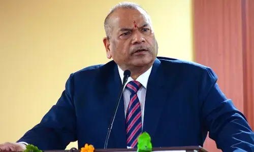 यूपी के पूर्व DGP ने कहा- खाकी, खादी और अपराध के मिश्रण की मिसाल है विकास दुबे यूपी के पूर्व DGP ने कहा- खाकी, खादी और अपराध के मिश्रण की मिसाल है विकास दुबे